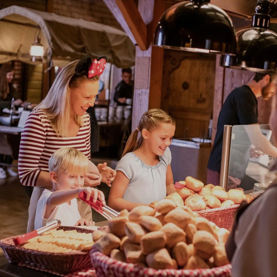 Kinderen buffet disney hotel